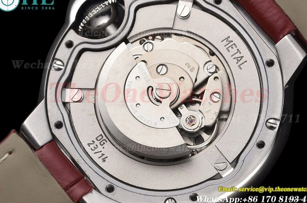 NH05 Cartier Red Ballon Dial LE Bleu GDF 33mm De SS 0416